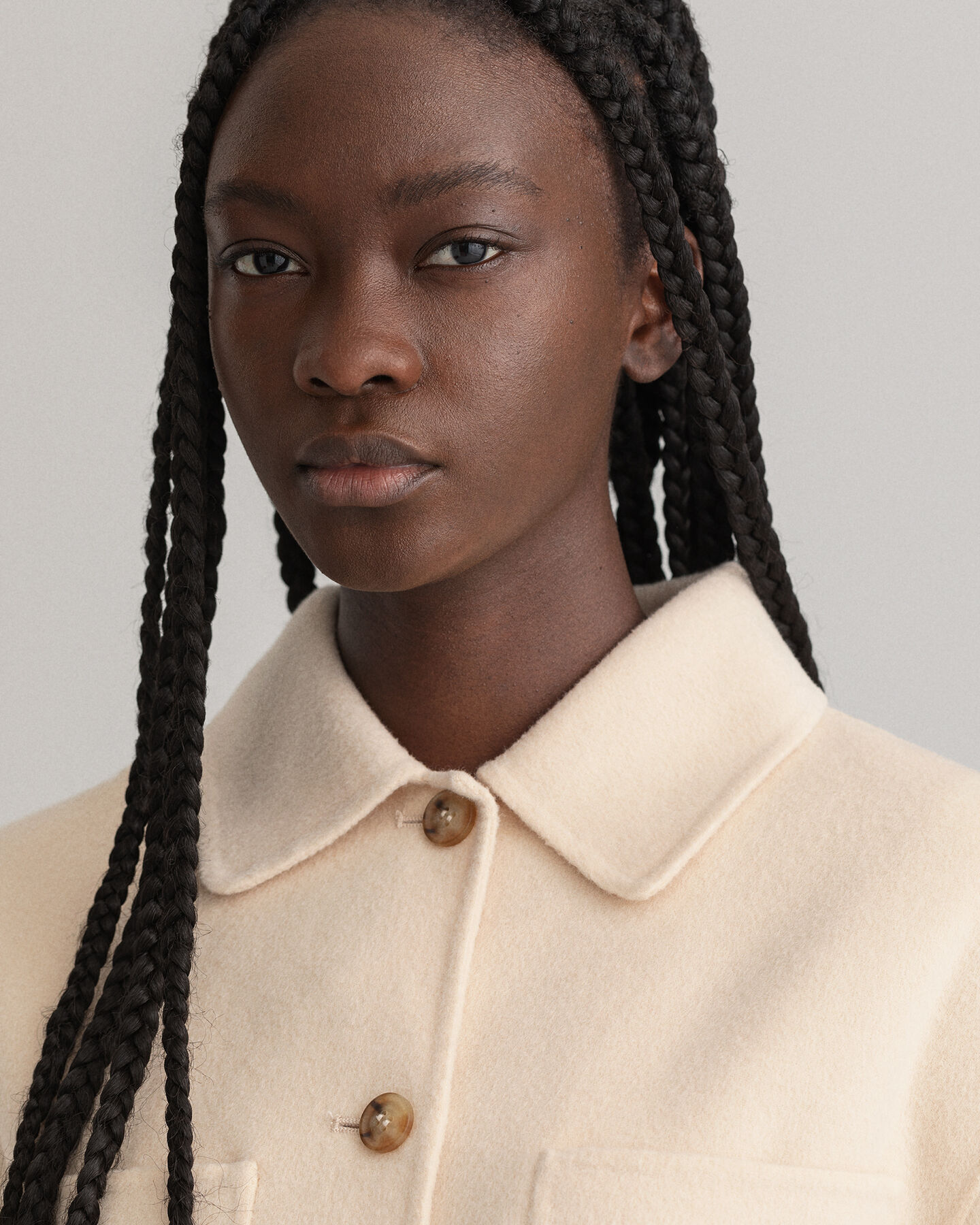 Casaco-camisa cosido &agrave; m&atilde;o