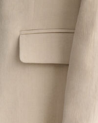 Blazer em linho com elastano regular fit