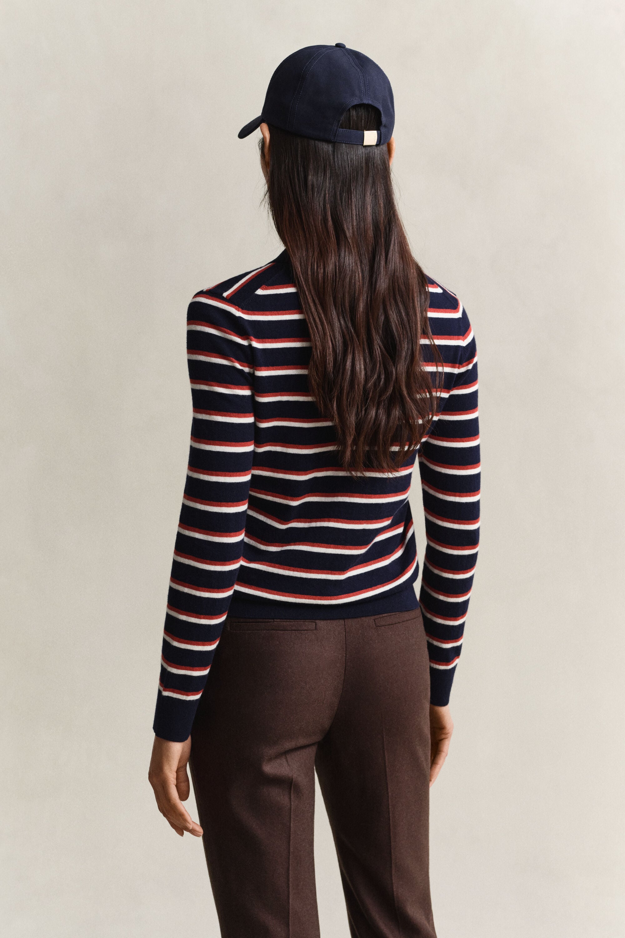 Camisola de malha fina às riscas