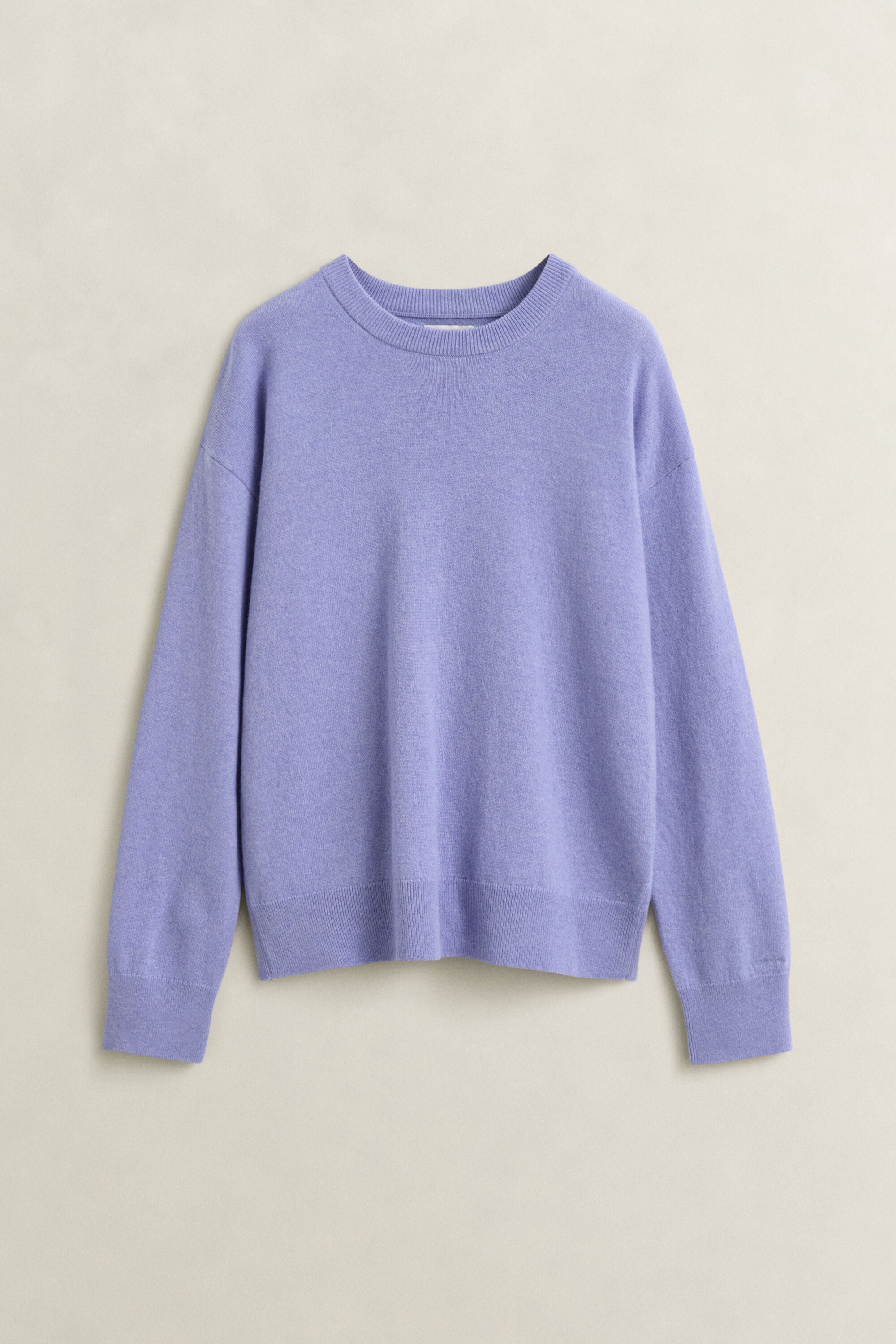 Camisola de malha com decote redondo em lã extrafina