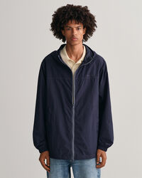 Blusão com capuz leve