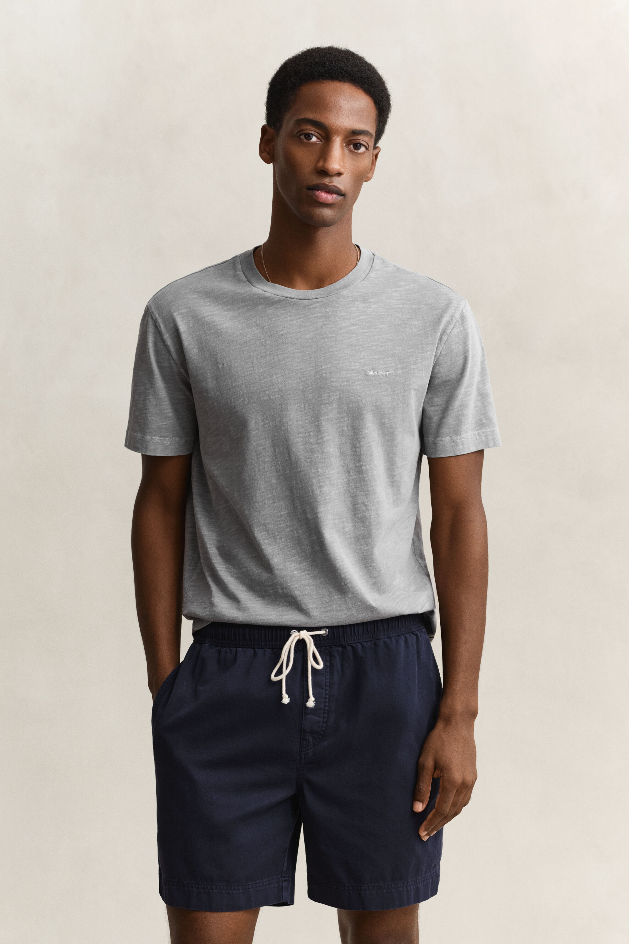 T-shirt com efeito desgastado