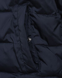 Blus&atilde;o acolchoado leve Teens