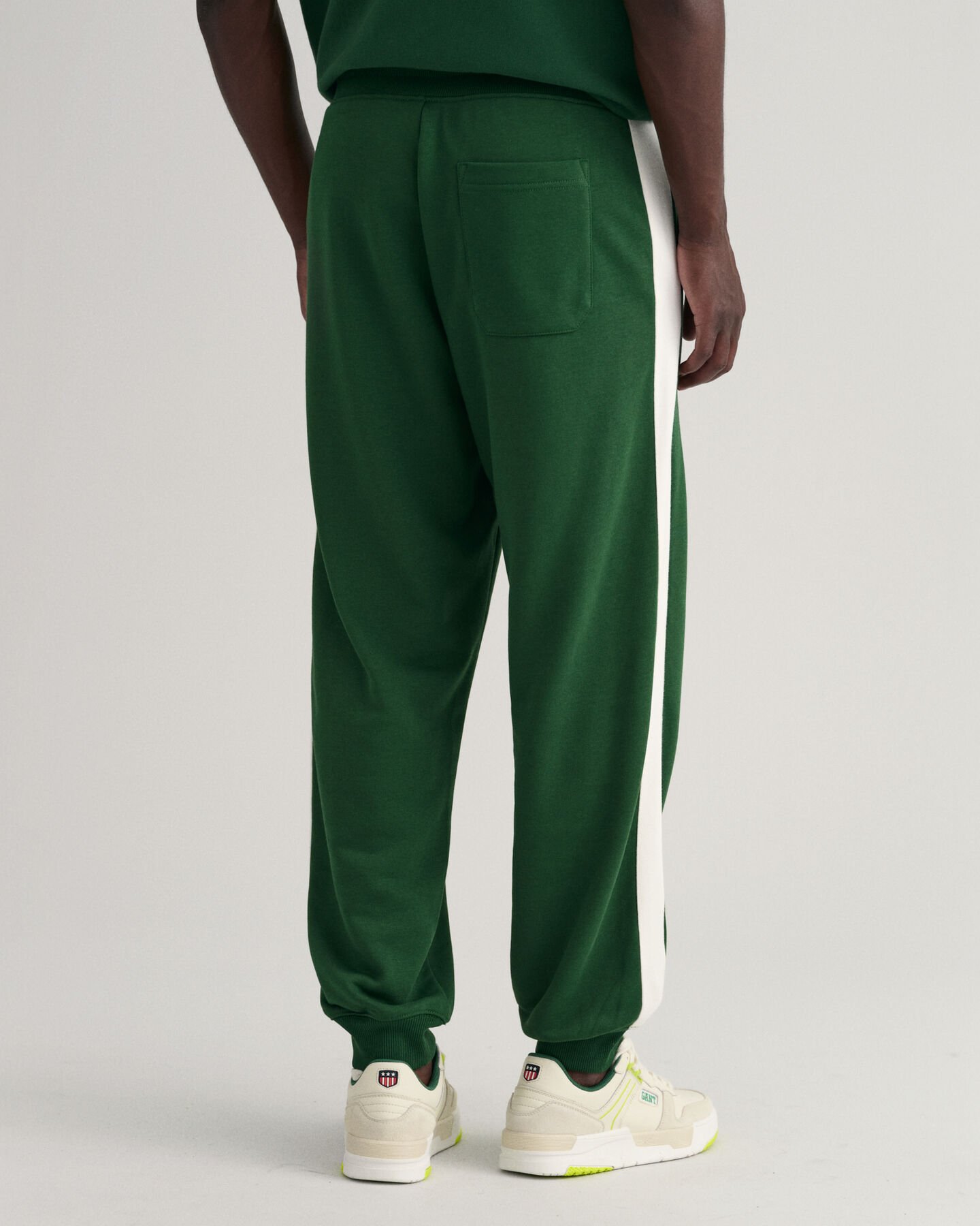 Cal&ccedil;as desportivas Banner Shield