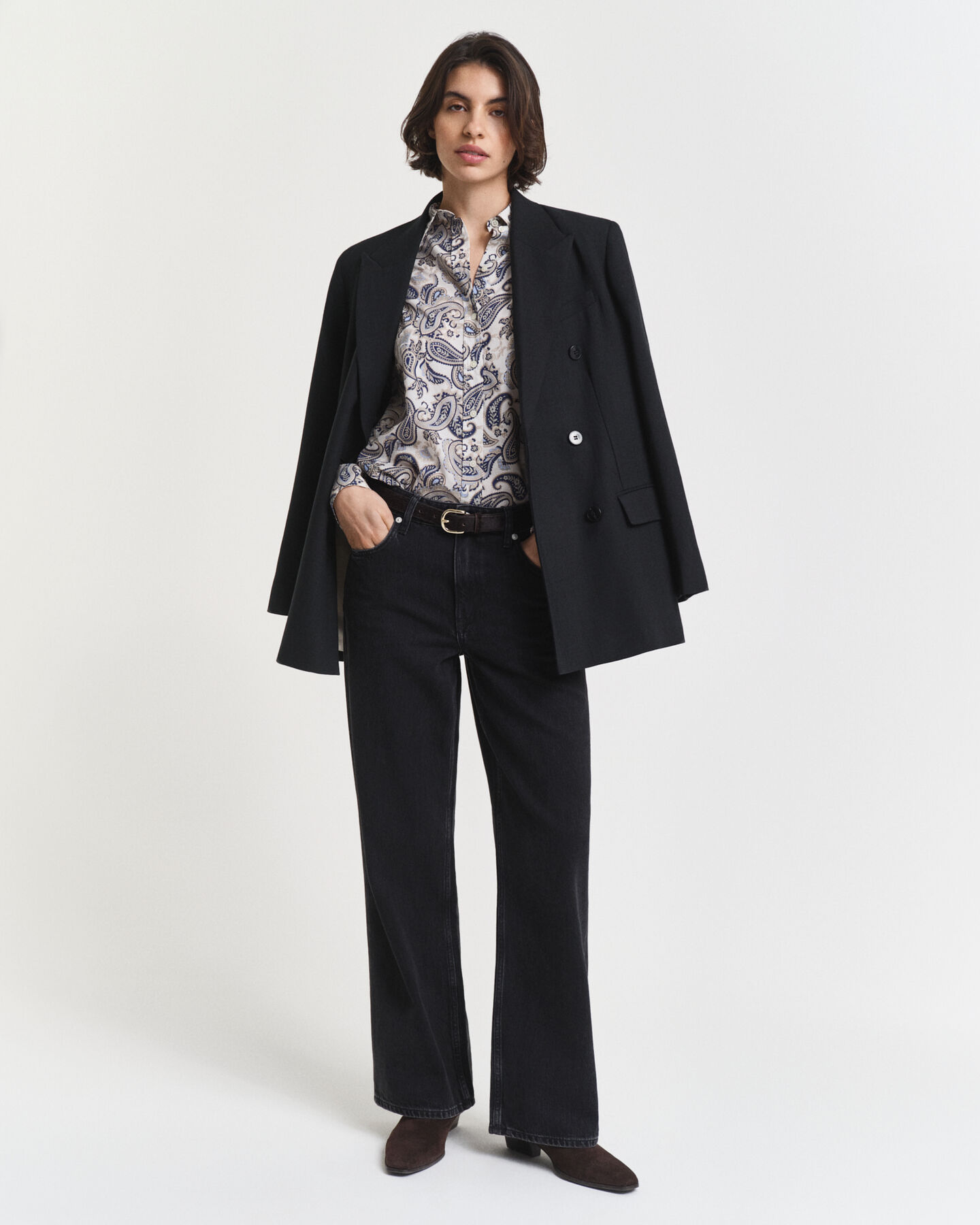 Camisa em voile de algodão com padrão paisley