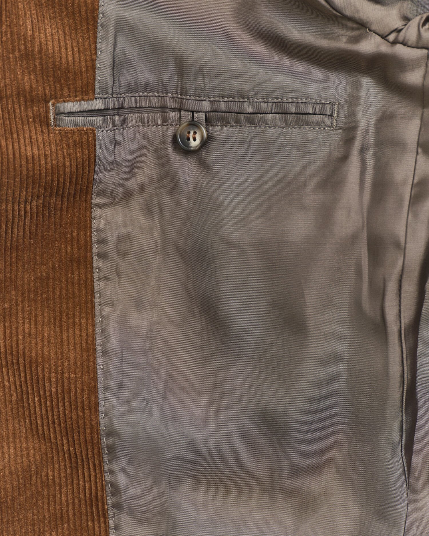 Blusão acolchoado em bombazina