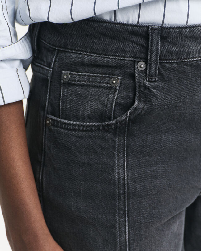 Calças de ganga com perna a direito relaxed fit