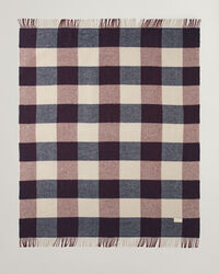 Manta decorativa com padrão de xadrez