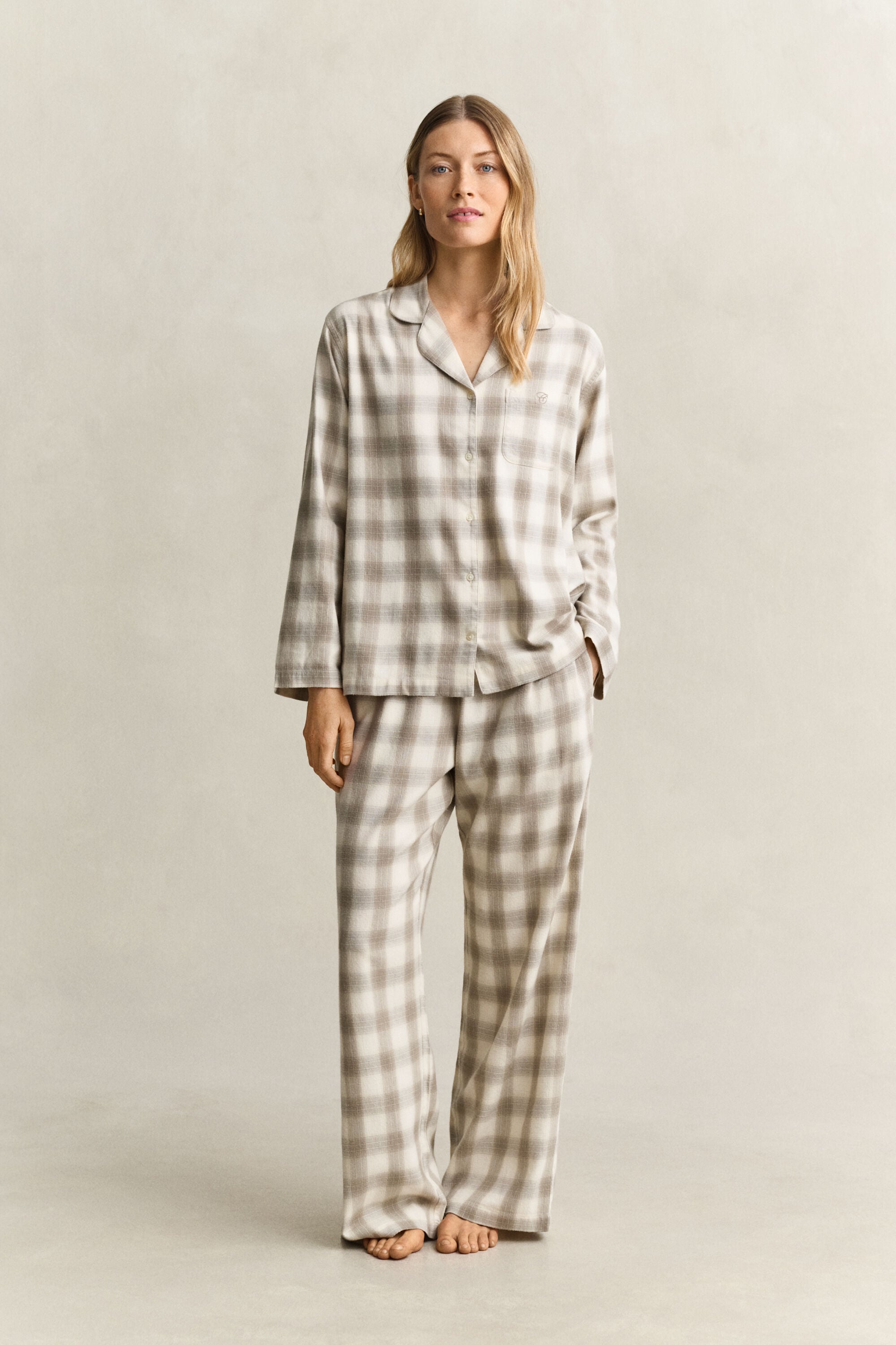 Pijama de flanela com padrão de xadrez
