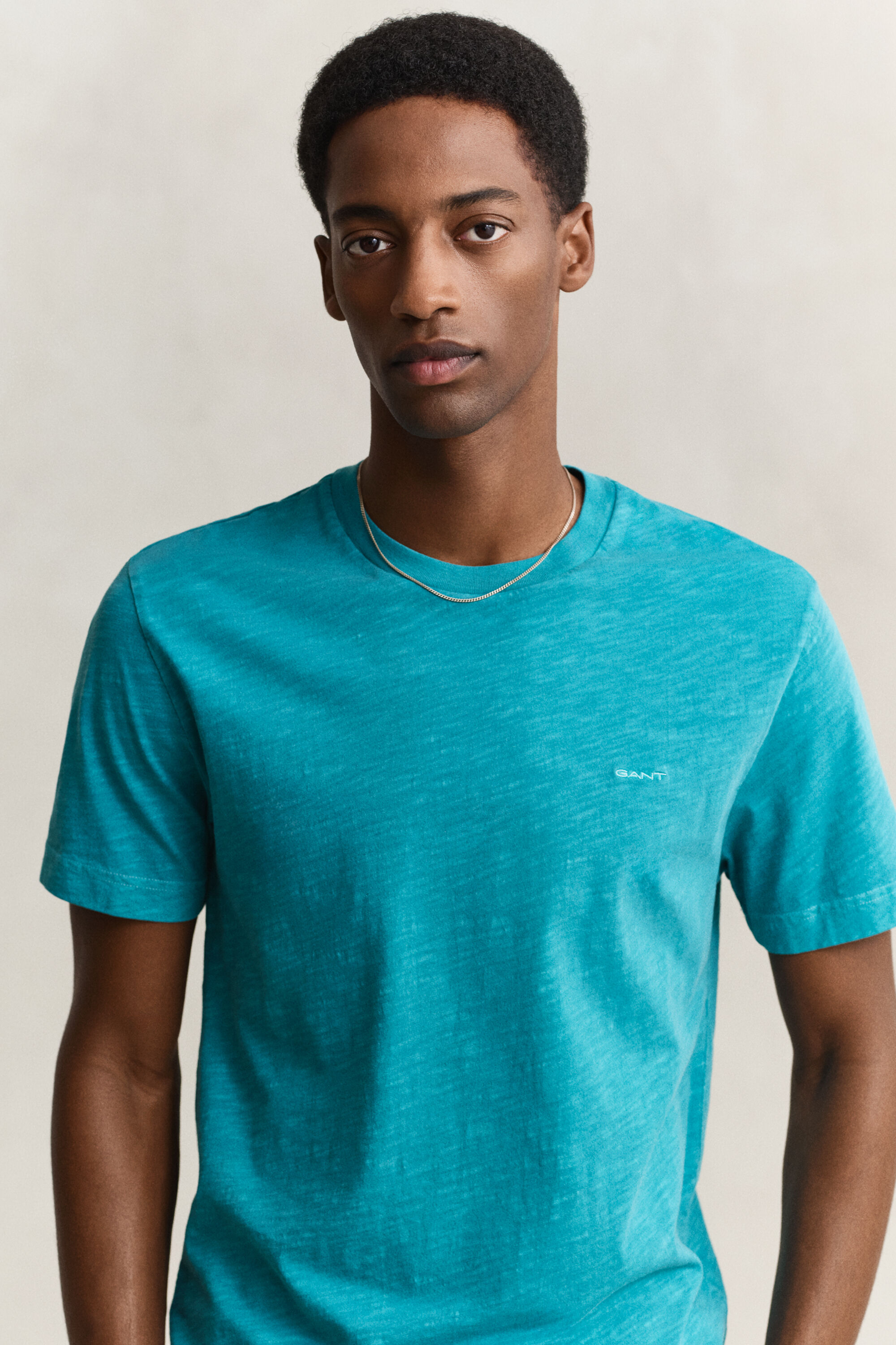 T-shirt com efeito desgastado