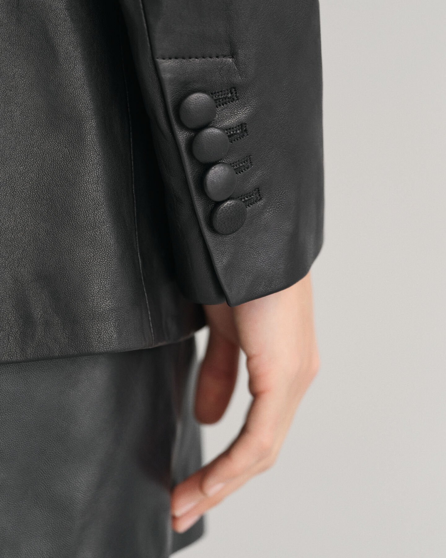 Blazer em pele regular fit