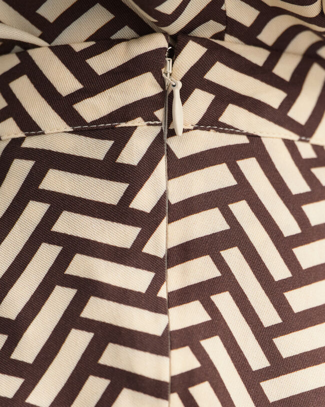 Saia evasê Geometric