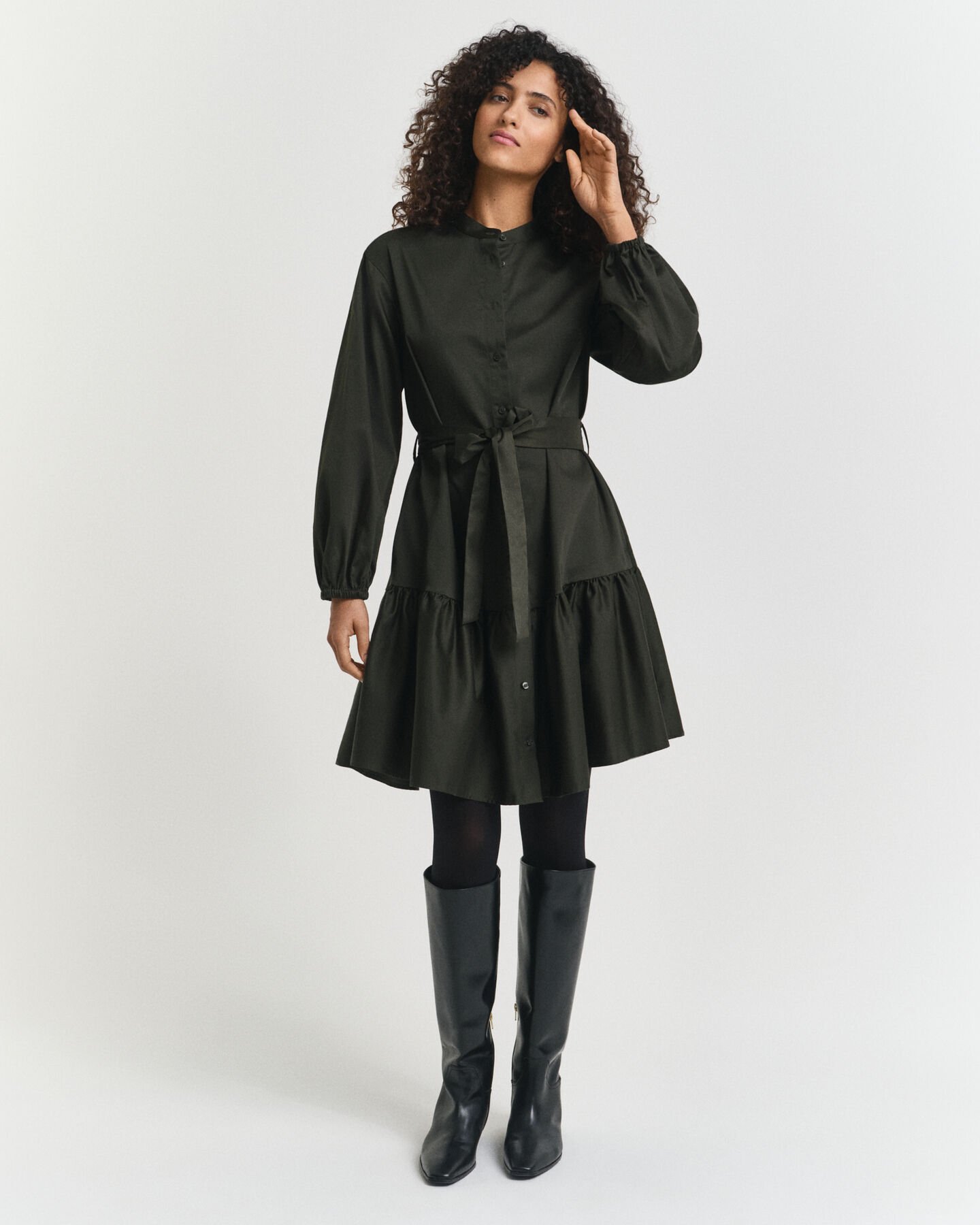 Vestido de manga comprida em algodão acetinado