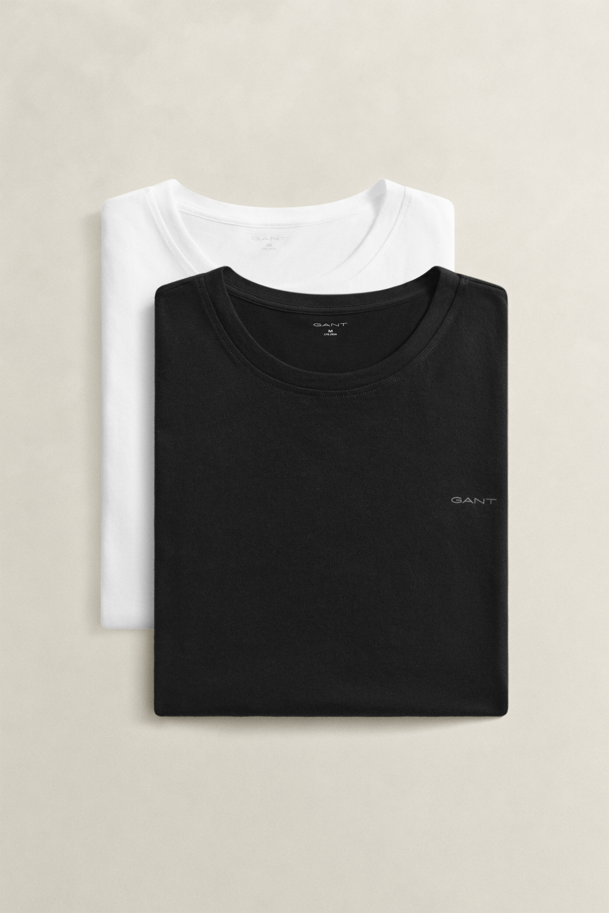 Pack de duas t-shirts com decote redondo