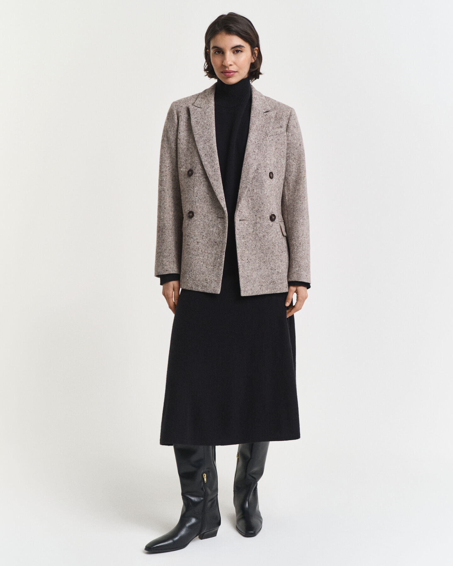 Camisola de malha com gola alta em lã extrafina