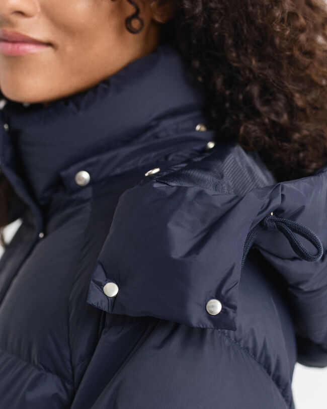 Sobretudo de penas comprido