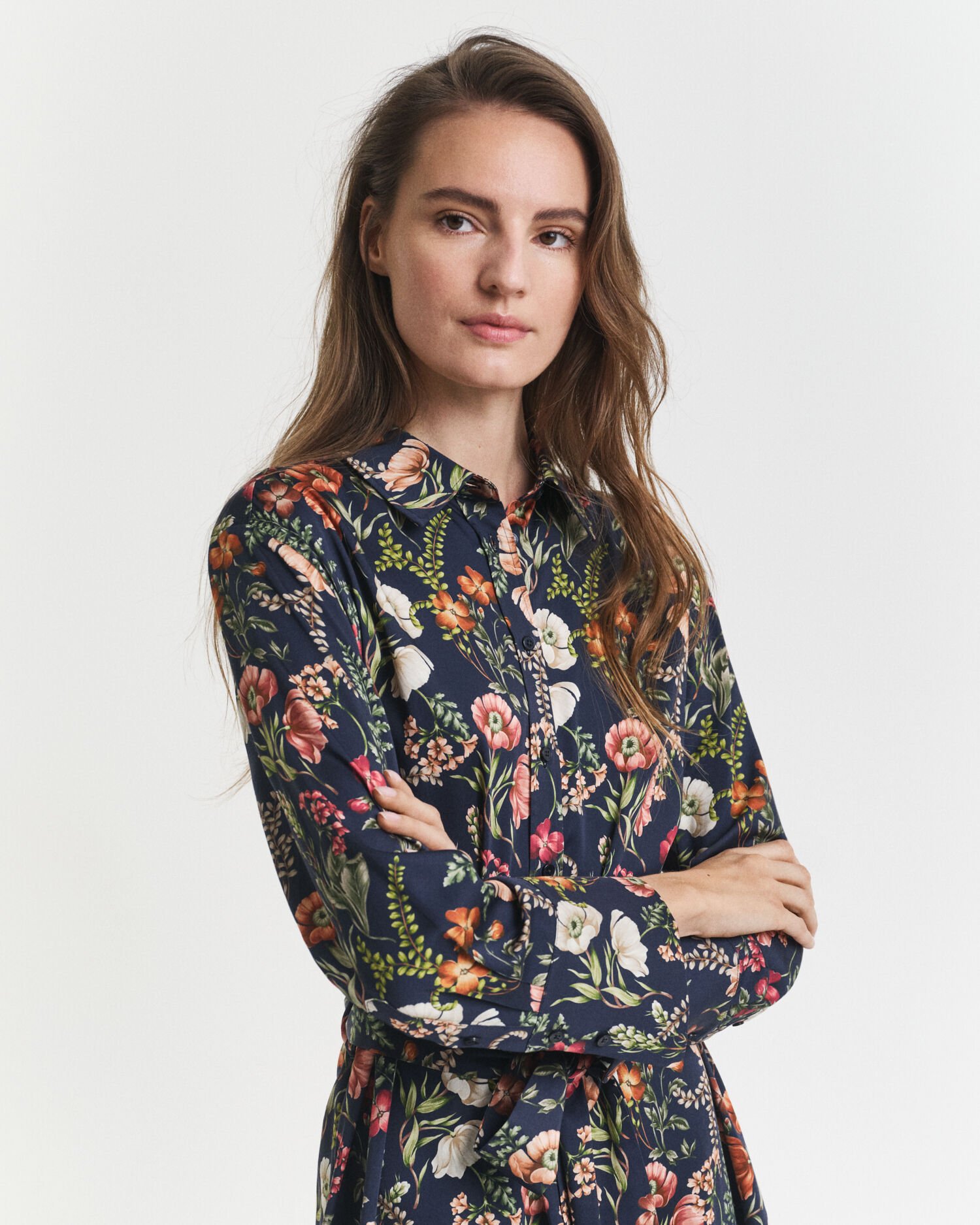 Vestido-camisa em viscose com estampado Floral