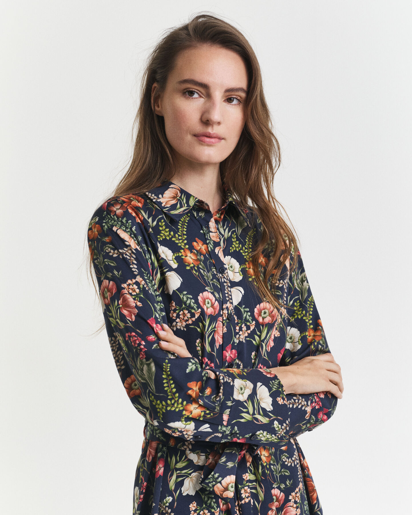 Vestido-camisa em viscose com estampado Floral