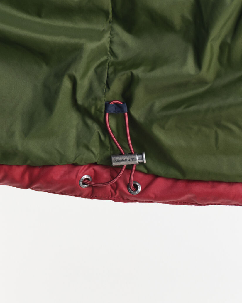 Casaco Active Cloud com bloco de cor