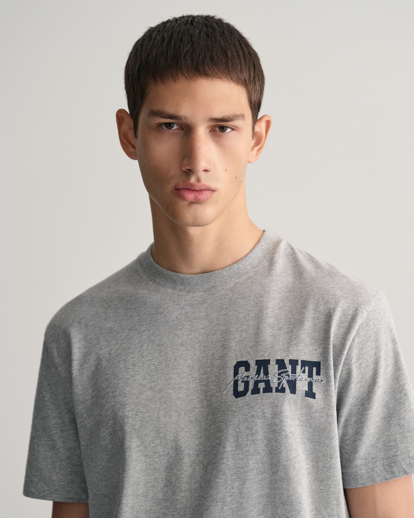 T-shirt GANT Arch Script Graphic