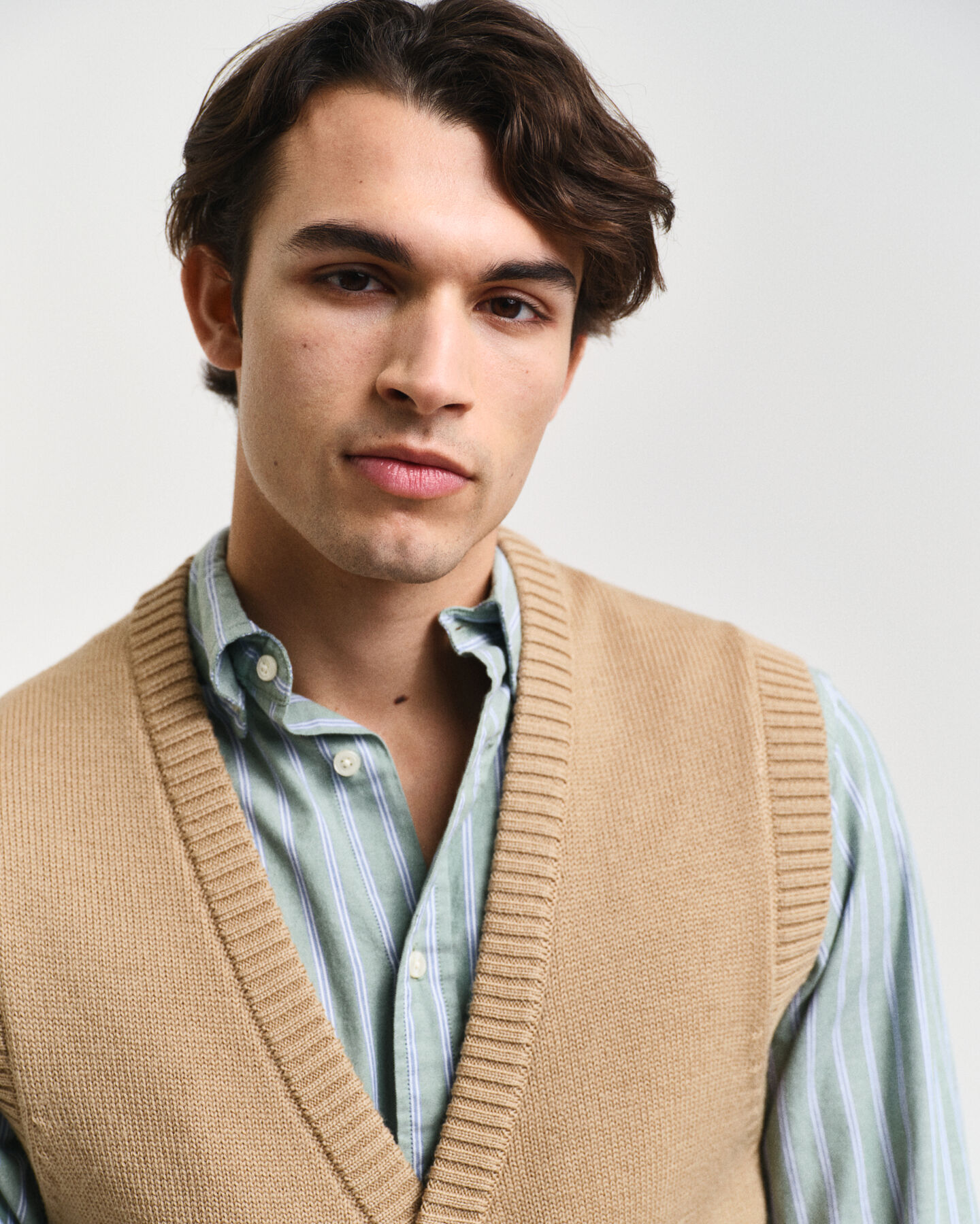 Colete em lã com botões