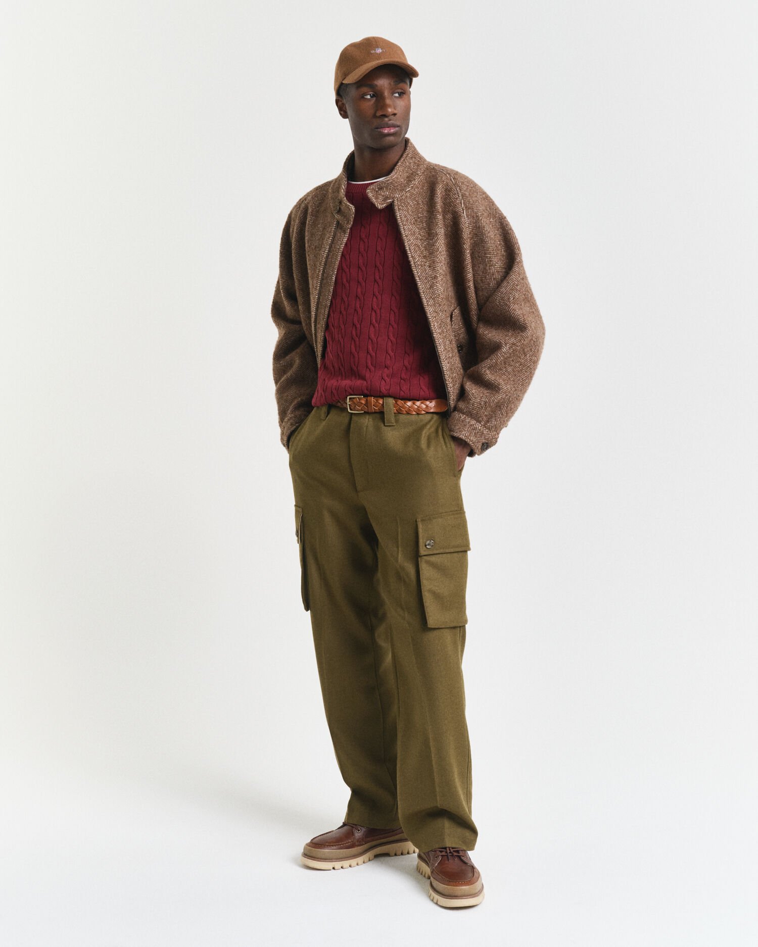 Camisola em malha entrançada de algodão com decote redondo