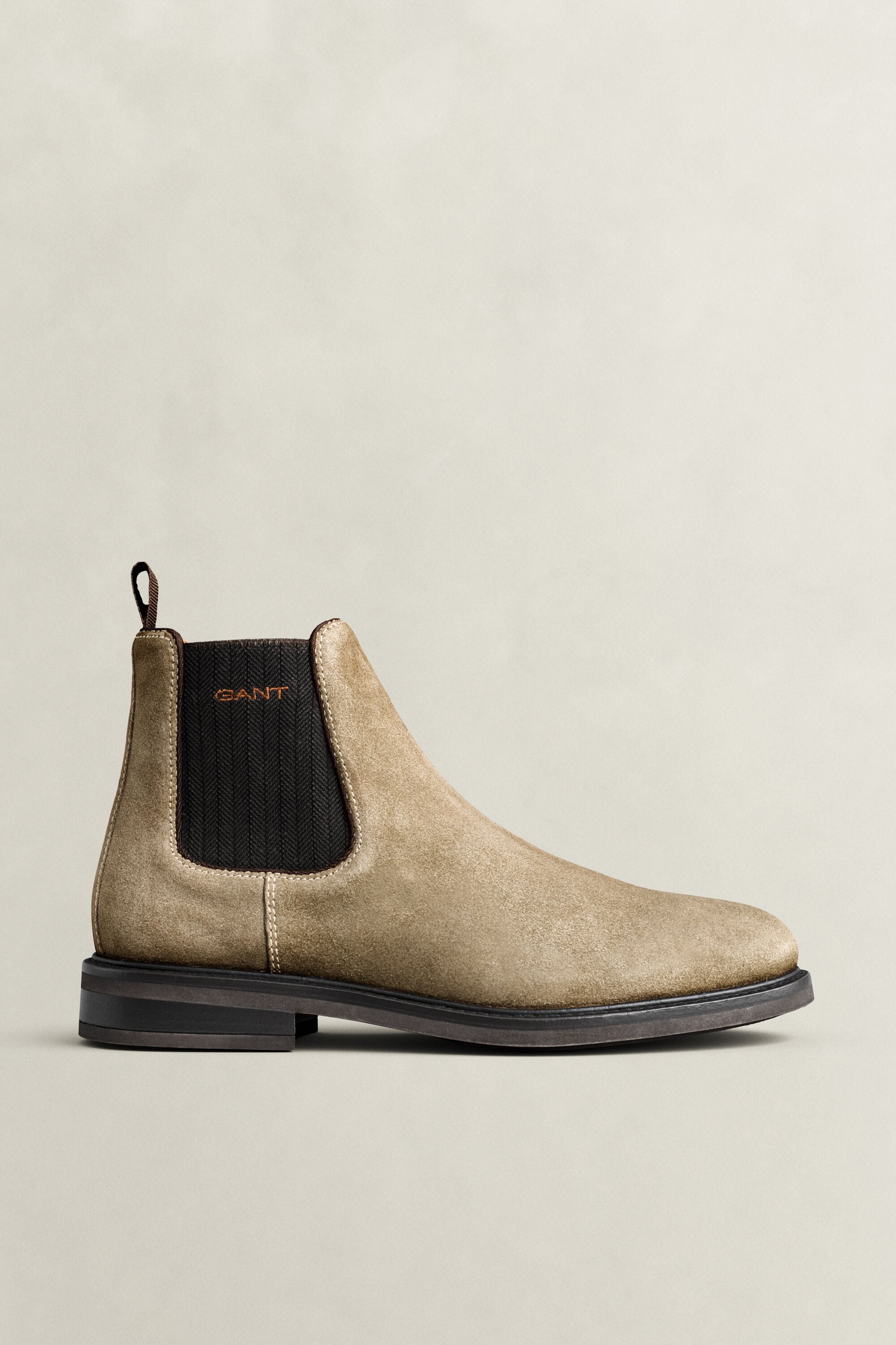 Botas Chelsea em camurça St Fairkon