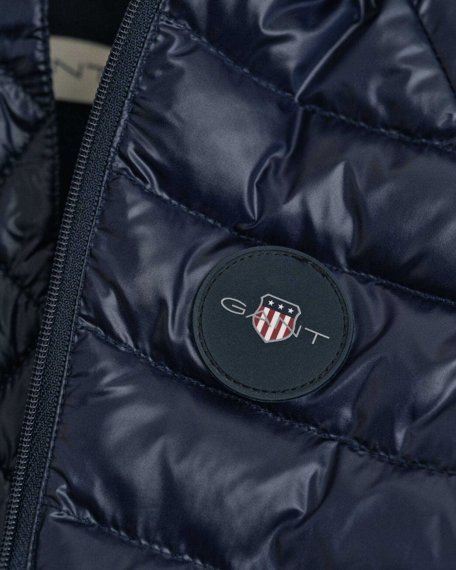 Macacão almofadado Shield Baby