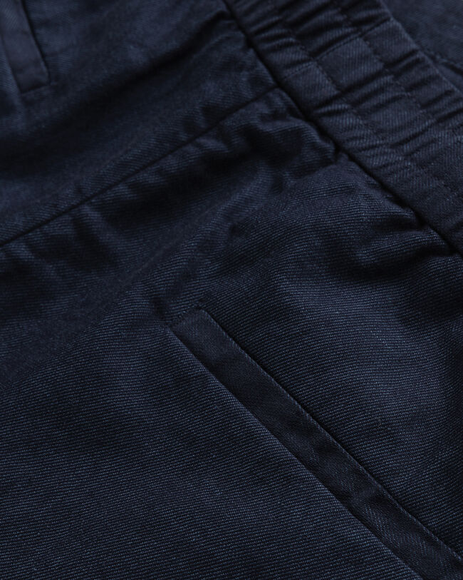 Calções com cordão