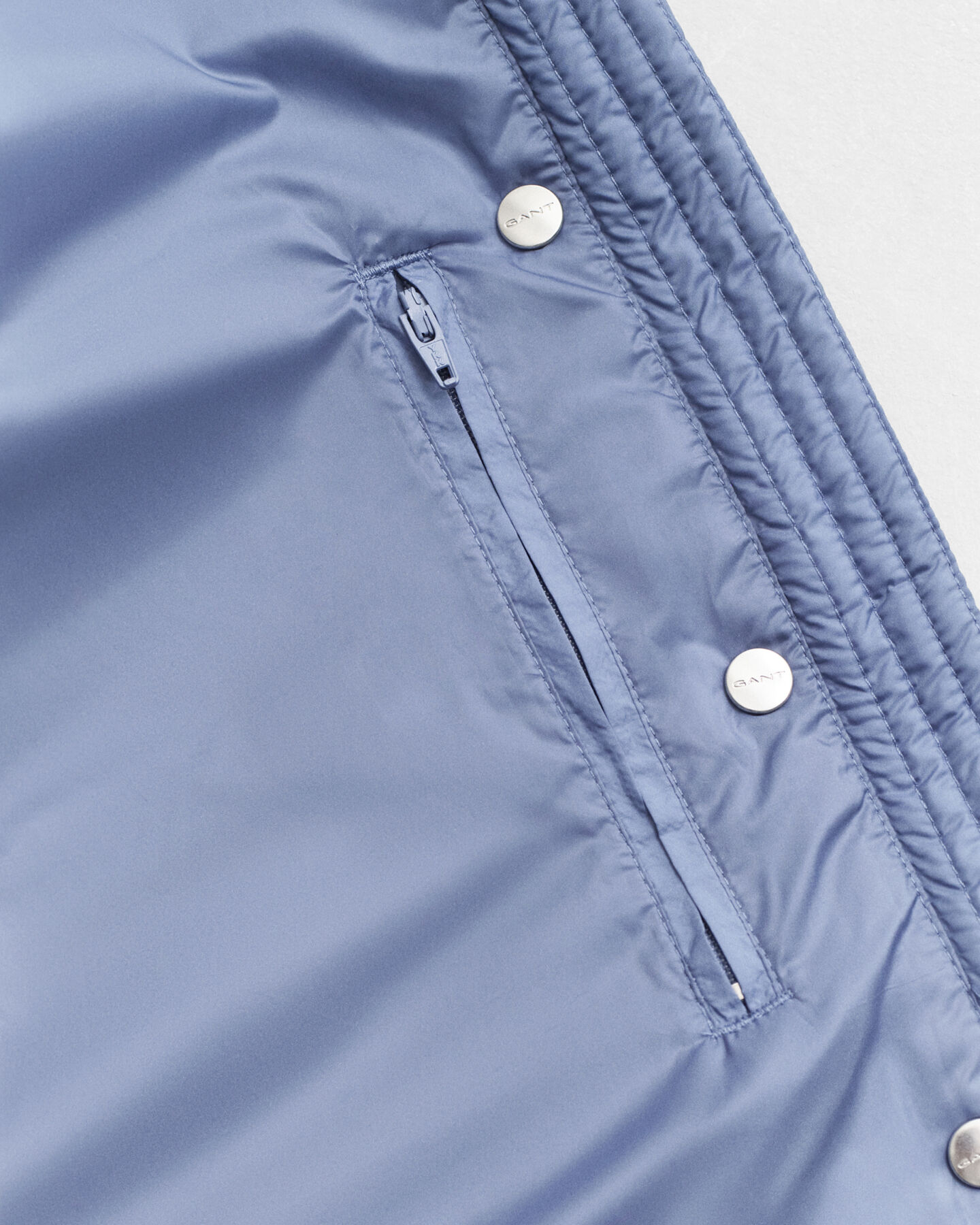 Blusão de penas leve