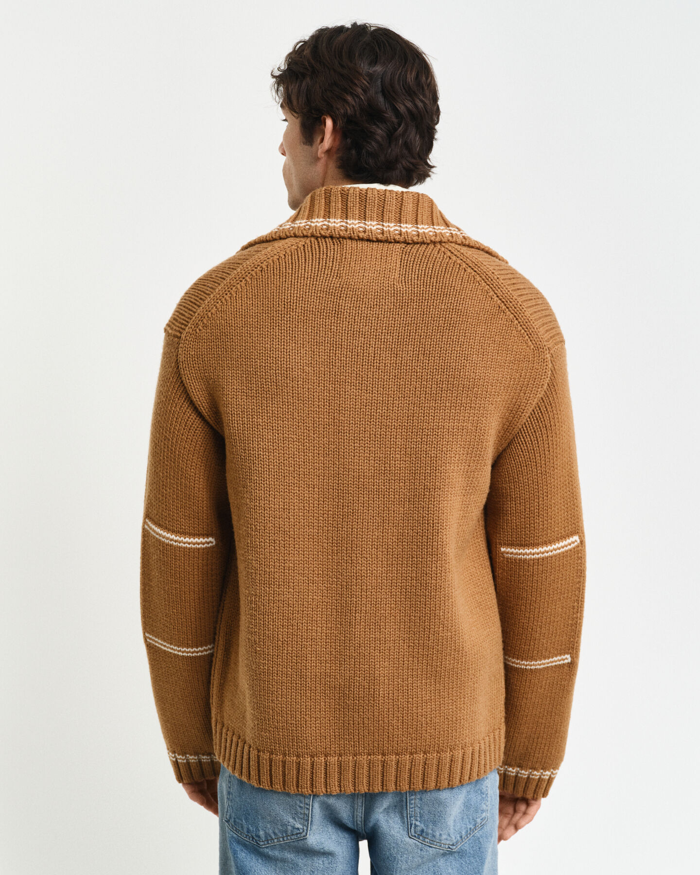 Casaco de malha em lã com botões