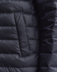 Blusão de penas leve