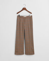 Calças pelo tornozelo