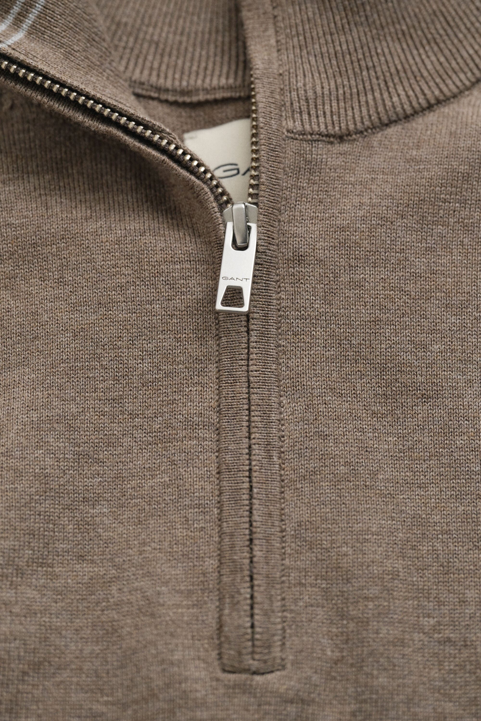 Sweatshirt com meio fecho em algodão clássico