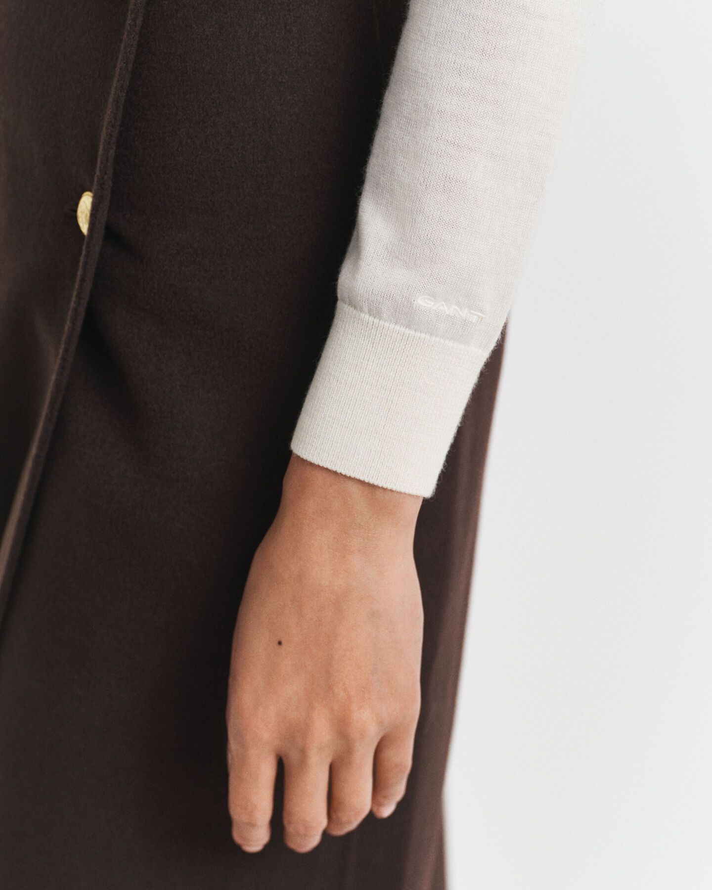 Camisola de gola alta em lã de merino extrafina