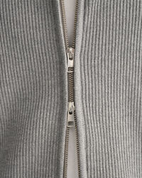 Casaco em malha canelada com fecho Texture