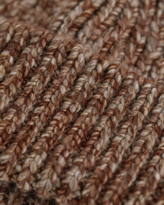 Gorro canelado em lã matizada