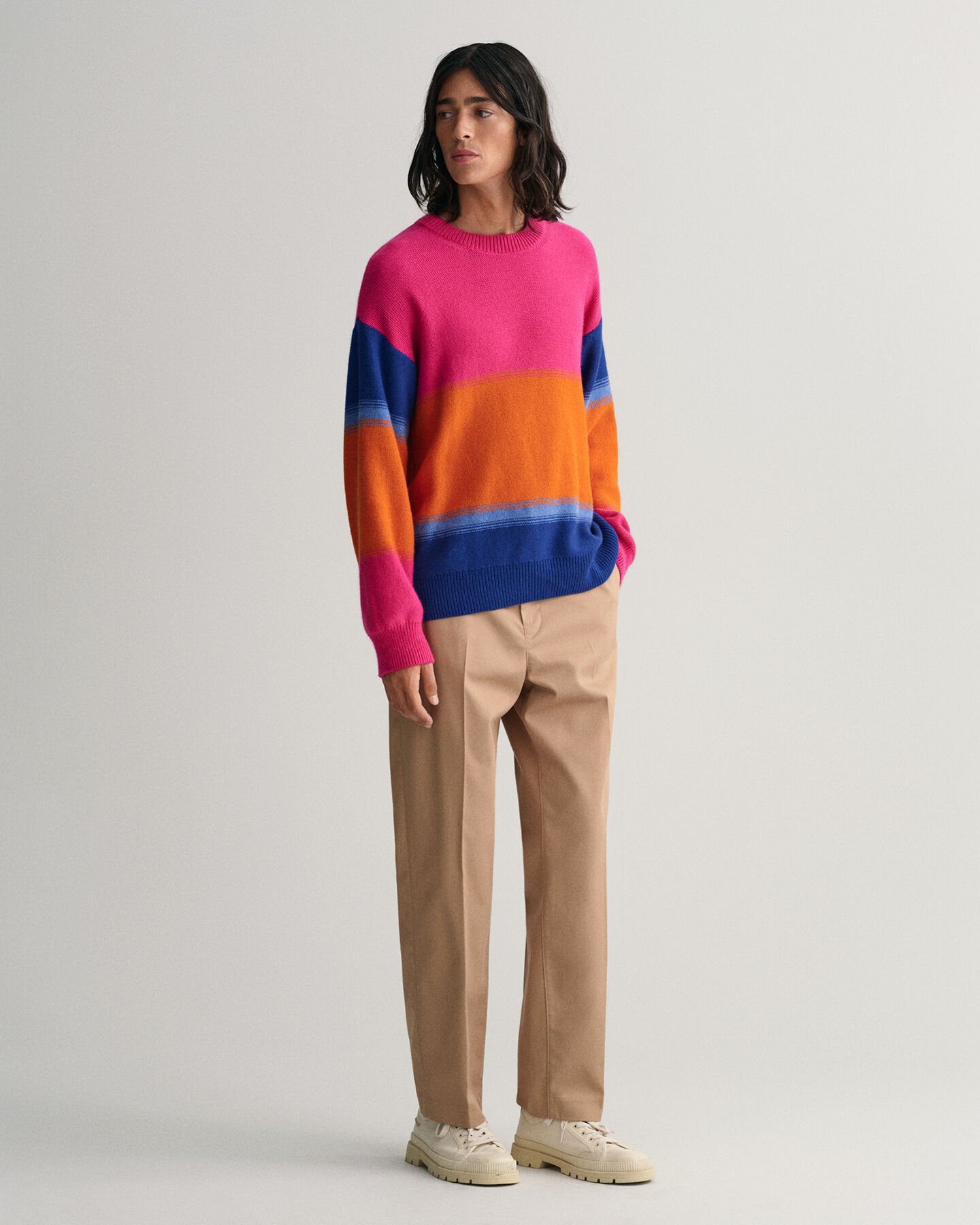 Calças chino corte loose