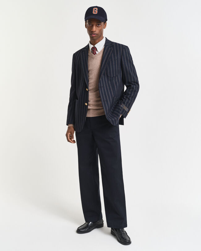 Pullover com decote em V em lã extrafina