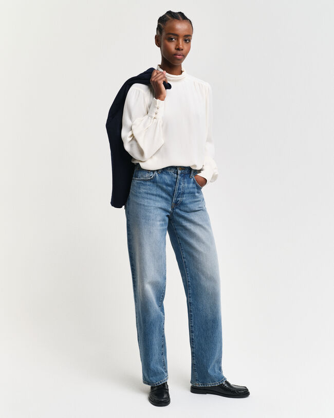 Blusa com gola alta sem dobra