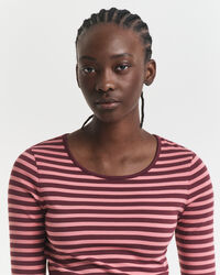 Camisola de mangas compridas em malha canelada às riscas