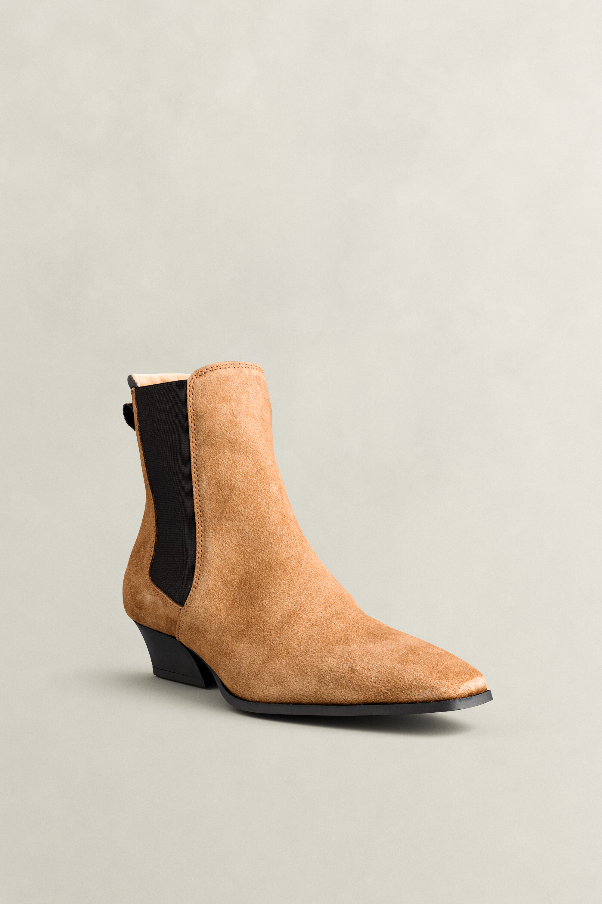 Botas Chelsea em camurça Bassotte