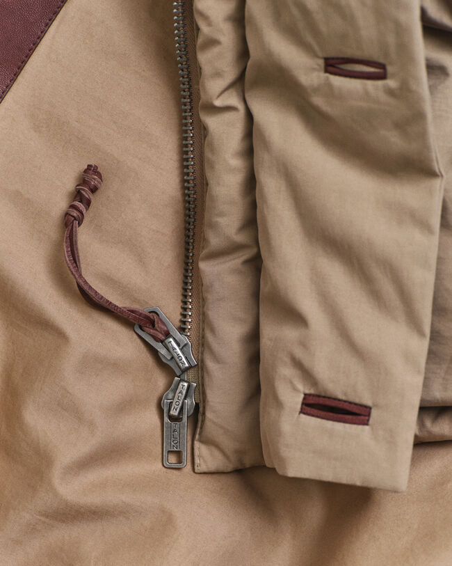 Parka em algodão e penas de ganso