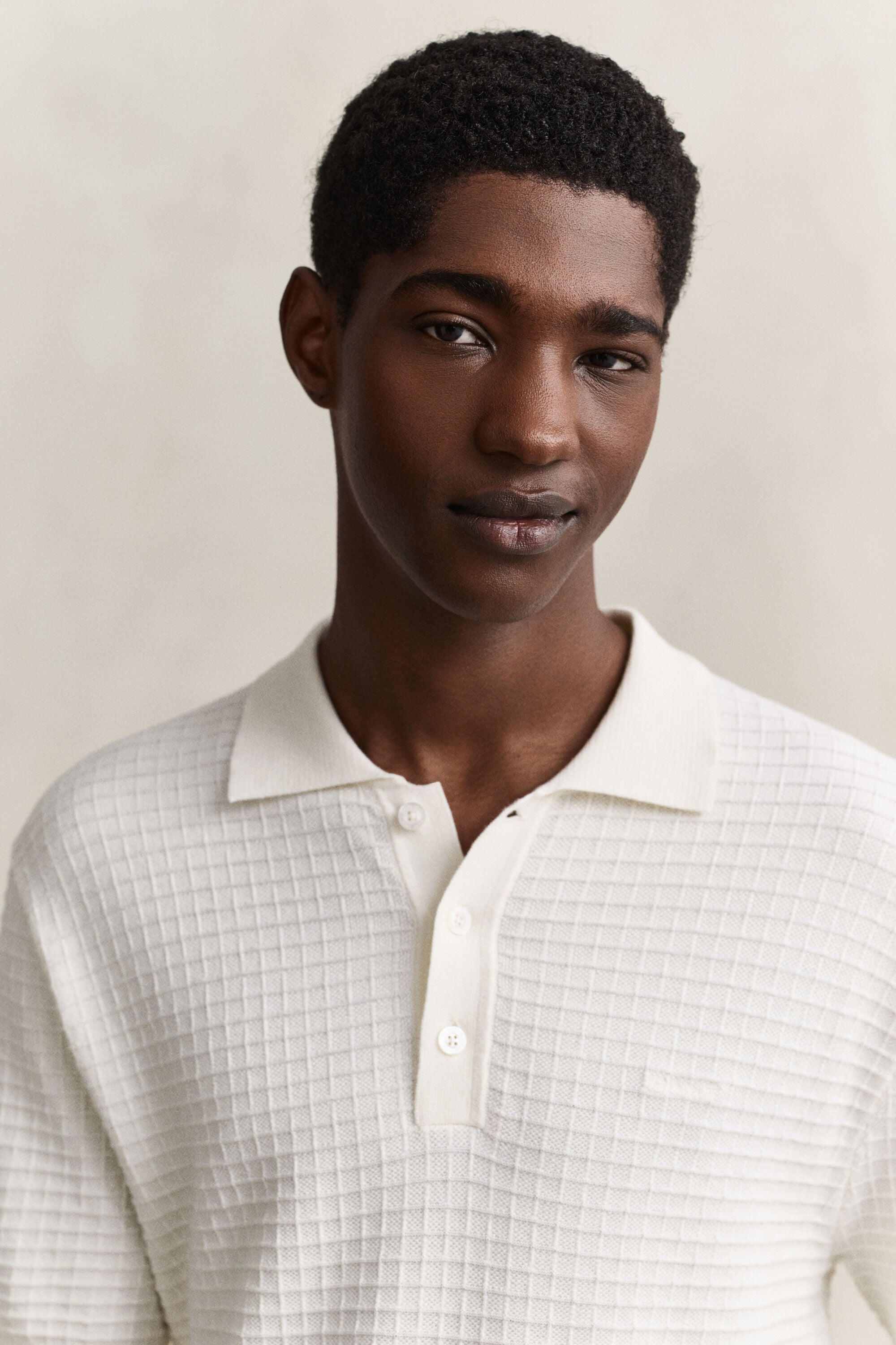Camisola de malha texturizada tipo polo