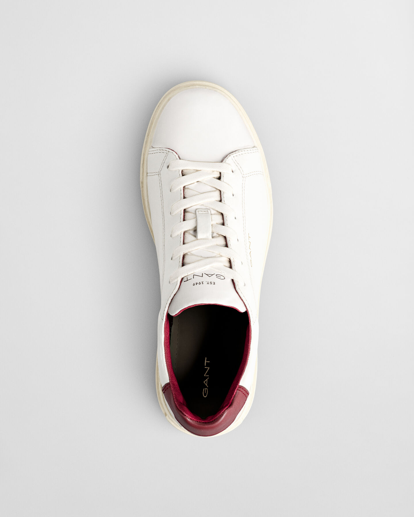 T&eacute;nis em pele Julice