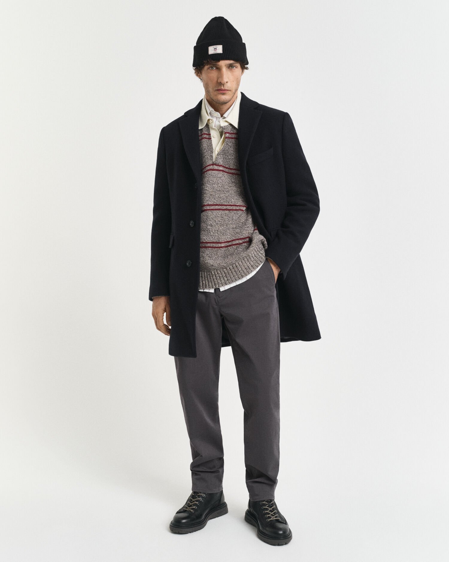 Calças chino em sarja regular fit