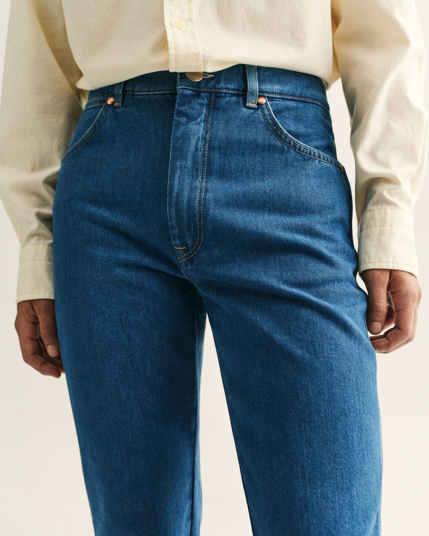 Calças de ganga Bootcut Wrangler x GANT
