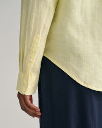 Camisa em chambray de linho regular fit