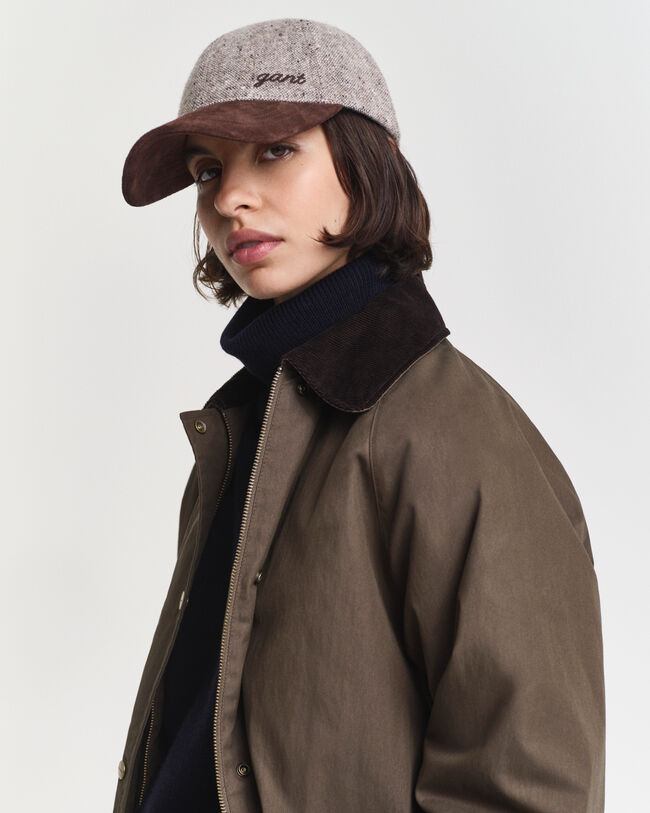 Boné em sarja texturizada