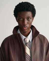 Blusão bomber em pele